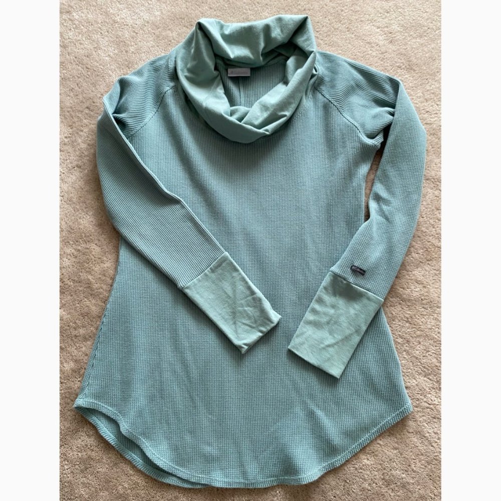 Light Green Columbia Pullover